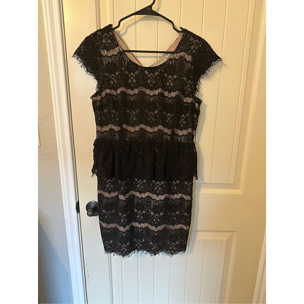 Maeve by Anthropologie Black/Nude Lace Bodycon Dress - Size Medium